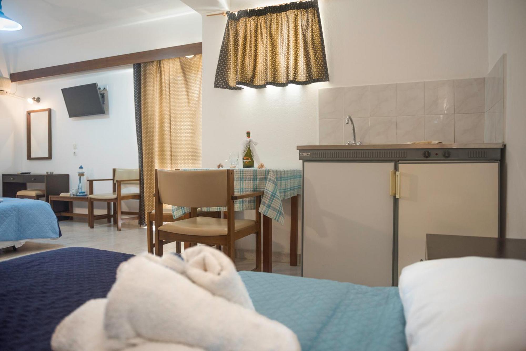 Antonios Hotel Faliraki Værelse billede